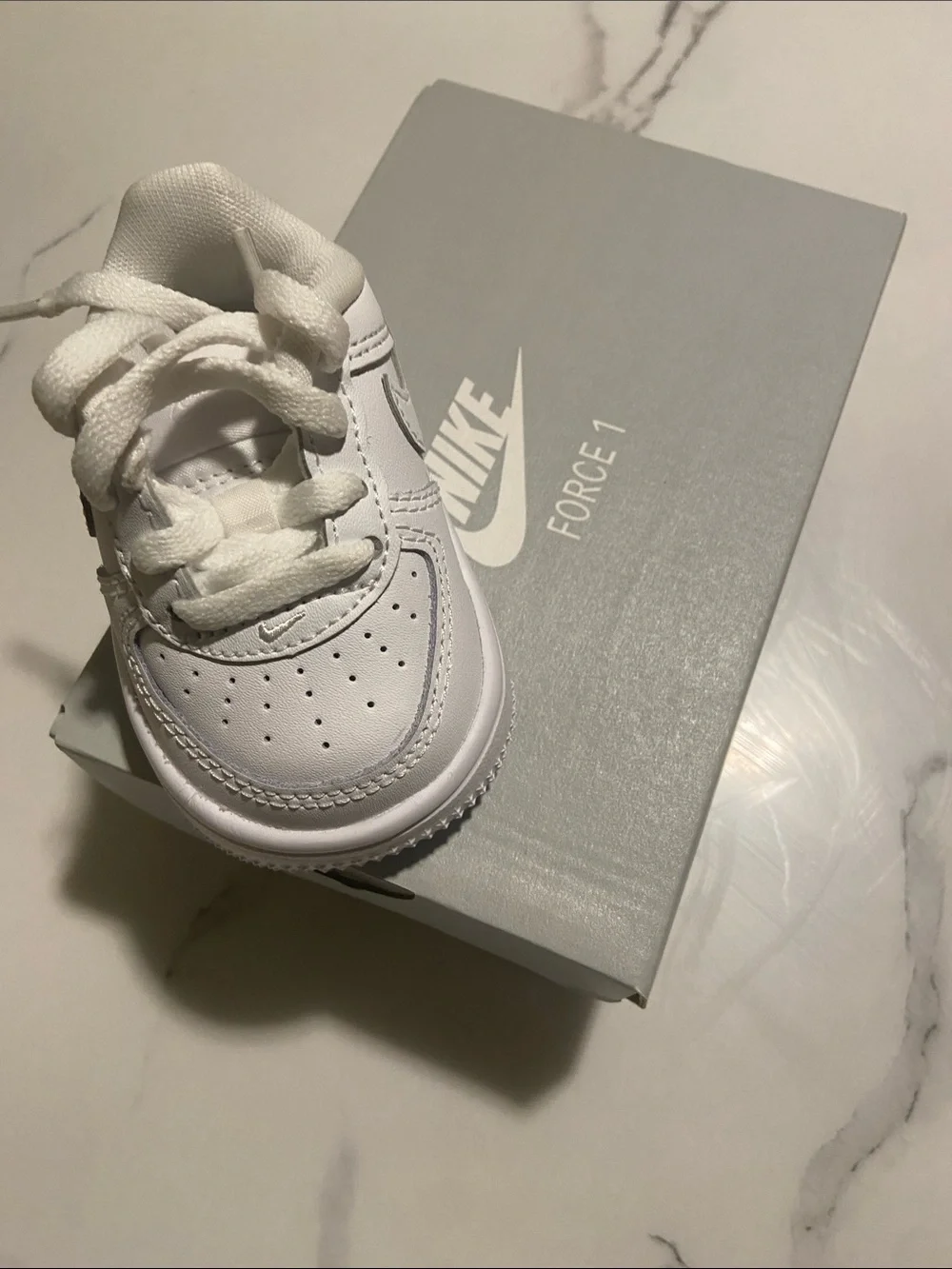 Nike Kids White Low-Top Sneaker